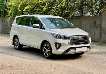 Innova Crysta